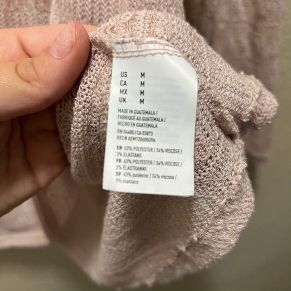 American Eagle Blush Pink Long Sleeve Loose Knit Peplum Blouse Size Medium - Picture 5 of 8